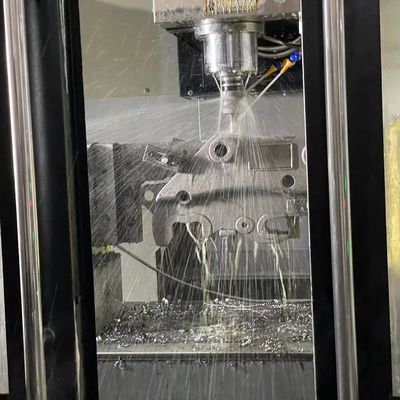 Motorrad-Ersatzteile Fräsmaschine Rahmen mit individuellem Design und hoher Präzision