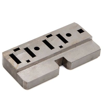 CNC-Fertigung für Edelmetalle, Silizium, Stahl, Titan und Aluminium